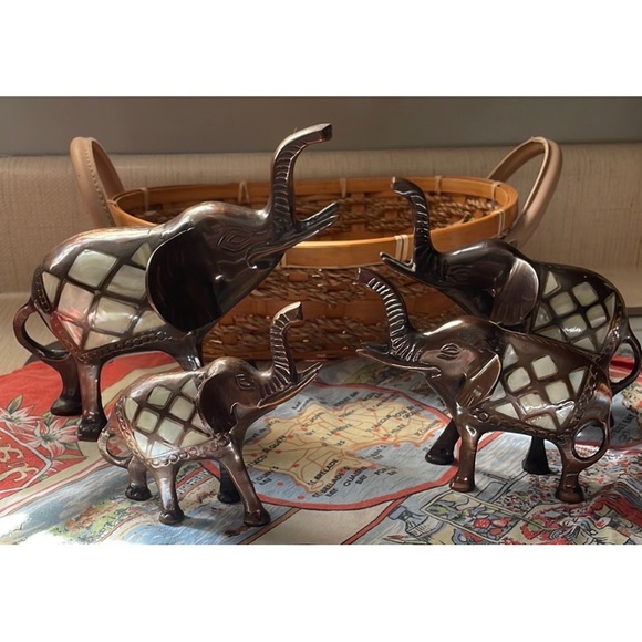 Brass Elephants Mother of Pearl Inlay Set of 4 - Picture 1 of 4